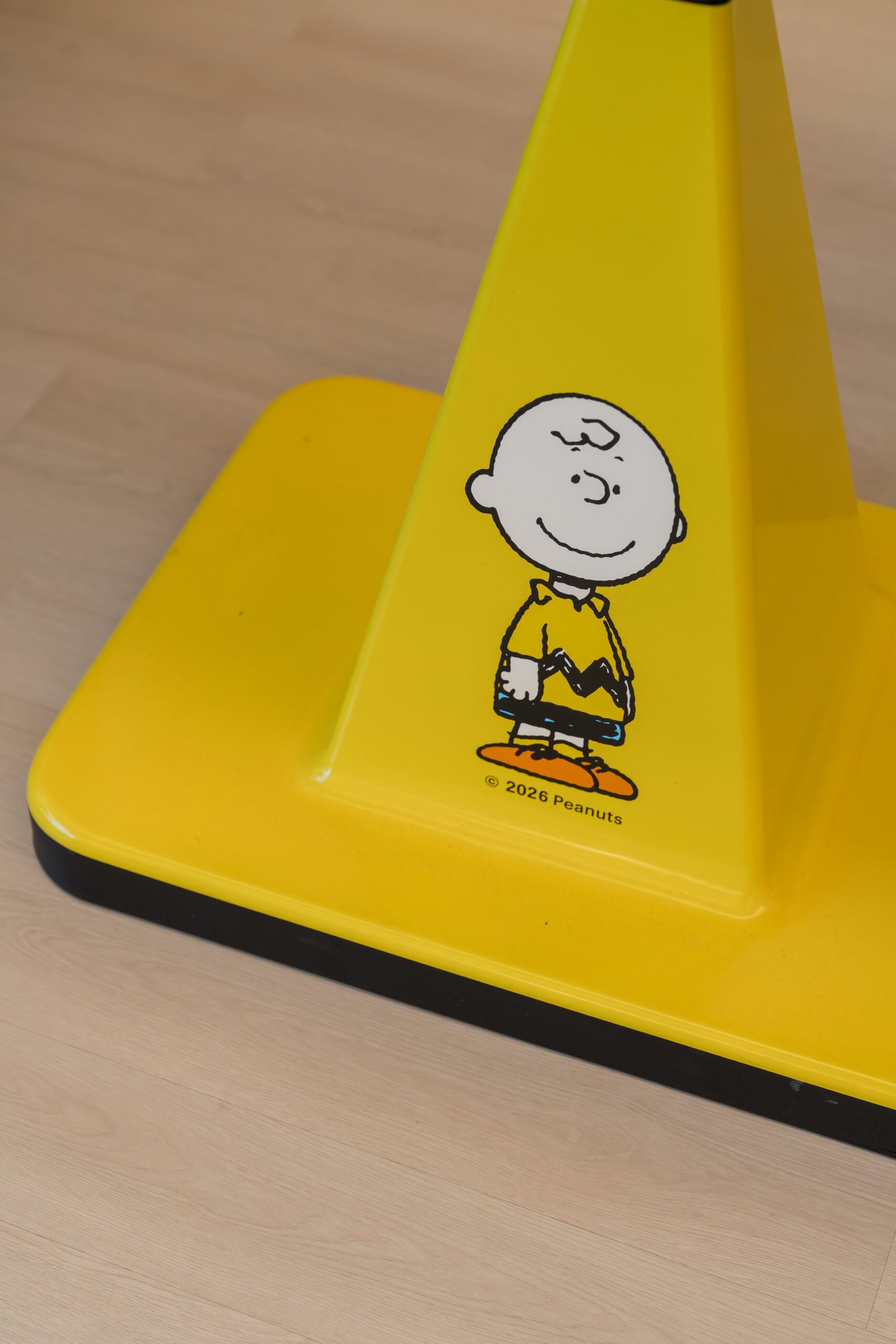 Peanuts™ Height-Adjustable Table